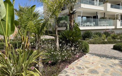 Resale - Apartment -
Las Colinas Golf Resort