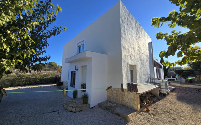 Revente - Villa -
Castalla