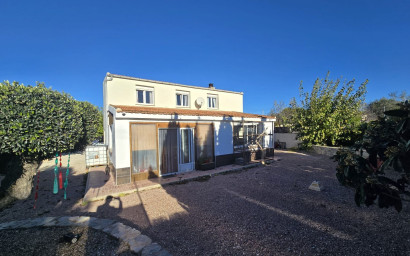 Revente - Villa -
Castalla