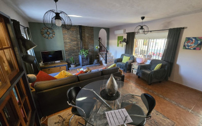 Revente - Villa -
Castalla