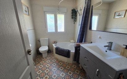 Revente - Villa -
Castalla