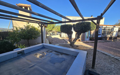 Revente - Villa -
Castalla