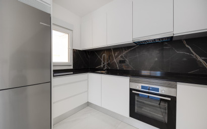 Herverkoop - Penthouse -
Torrevieja - El Limonar