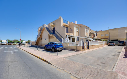Herverkoop - Penthouse -
Torrevieja - El Limonar