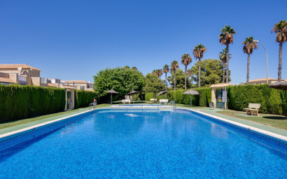 Herverkoop - Penthouse -
Torrevieja - El Limonar