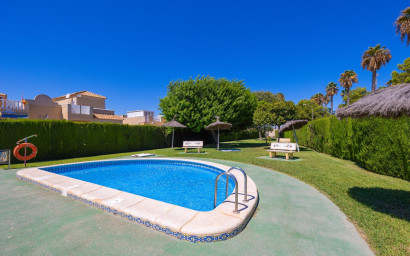 Herverkoop - Penthouse -
Torrevieja - El Limonar