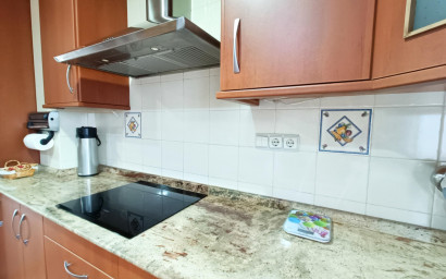 Herverkoop - Herenhuis -
Hondón de los Fráiles