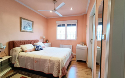 Herverkoop - Herenhuis -
Hondón de los Fráiles