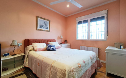 Herverkoop - Herenhuis -
Hondón de los Fráiles