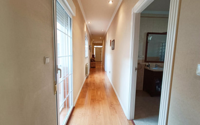 Herverkoop - Herenhuis -
Hondón de los Fráiles