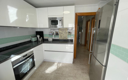 Herverkoop - Herenhuis -
Torre de La Horadada - Torre de La Horadada - Town