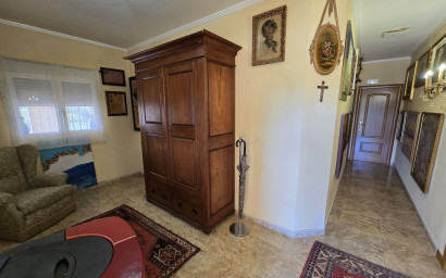 Herverkoop - Villa -
Sax