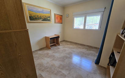 Herverkoop - Villa -
Sax