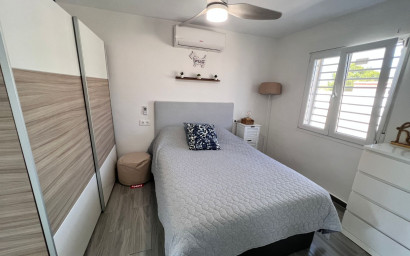 Resale - Finca / Country Property -
Elche - La Marina