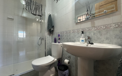 Herverkoop - Plat -
La Zenia