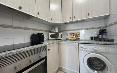 Herverkoop - Plat -
La Zenia