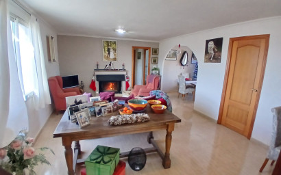 Herverkoop - Hippische installaties -
Monovar