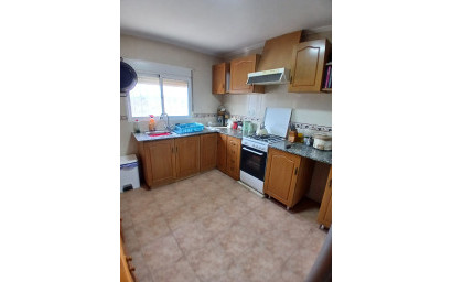 Herverkoop - Hippische installaties -
Monovar