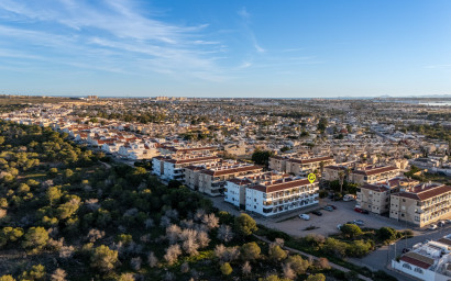 Herverkoop - Plat -
Torrevieja - La Siesta