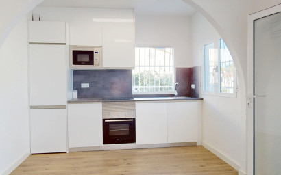 Resale - Bungalow -
Orihuela Costa - Villamartin