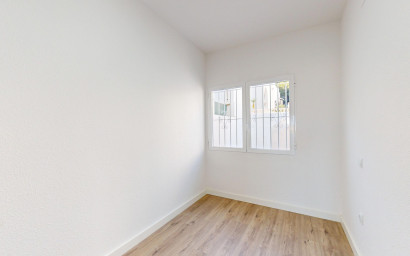 Resale - Bungalow -
Orihuela Costa - Villamartin