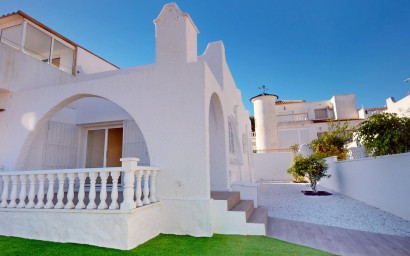 Resale - Bungalow -
Orihuela Costa - Villamartin