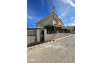 Resale - Finca / Country Property -
Canada De La Lena - Canada de la Lena Murcia