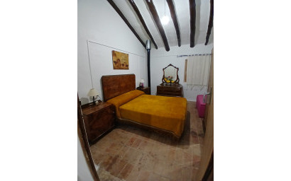 Resale - Finca / Country Property -
Yecla