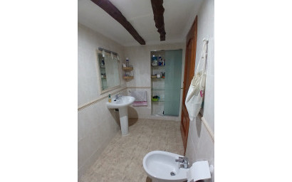 Resale - Finca / Country Property -
Yecla