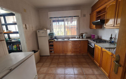 Revente - Maison mitoyenne -
Salinas