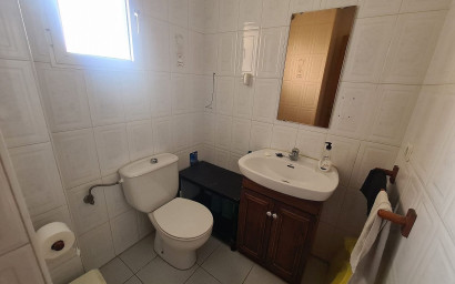 Revente - Maison mitoyenne -
Salinas