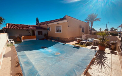 Resale - Villa -
Fortuna