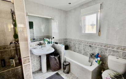 Resale - Villa -
Fortuna