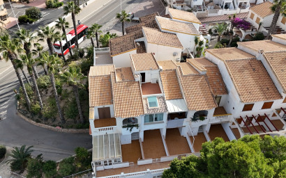 Herverkoop - Herenhuis -
La Mata