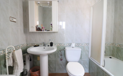 Herverkoop - Herenhuis -
Algorfa - Montebello