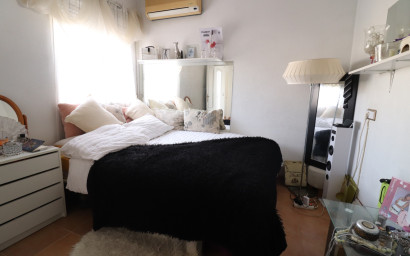 Herverkoop - Herenhuis -
Algorfa - Montebello