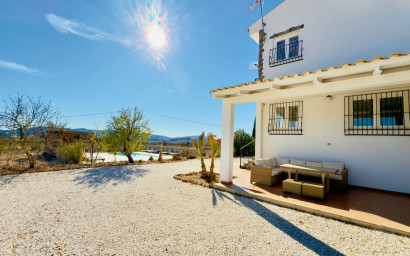 Resale - Villa -
Monovar