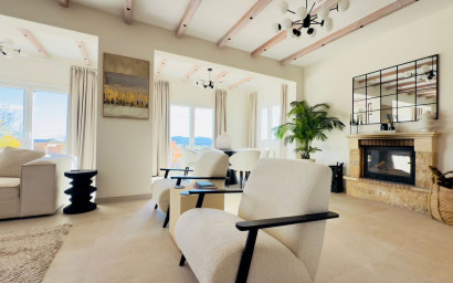 Resale - Villa -
Monovar