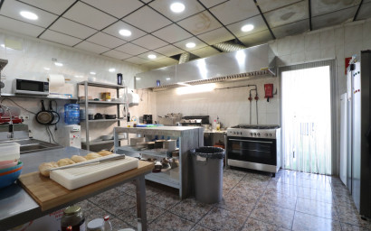 Resale - Commercial -
Formentera del Segura - Formentera - Village