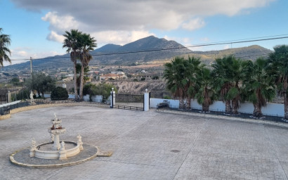 Resale - Villa -
Hondón de los Fráiles - HONDON DE LOS FRAILES