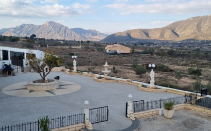 Resale - Villa -
Hondón de los Fráiles - HONDON DE LOS FRAILES