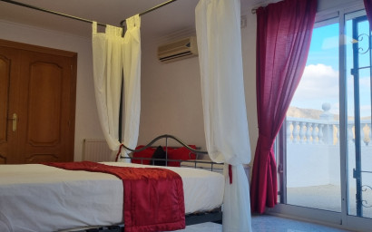 Resale - Villa -
Hondón de los Fráiles - HONDON DE LOS FRAILES