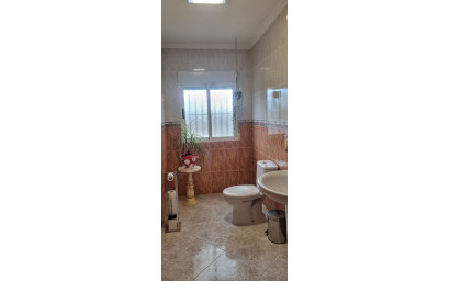 Resale - Villa -
Hondón de los Fráiles - HONDON DE LOS FRAILES