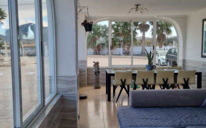 Resale - Villa -
Hondón de los Fráiles - HONDON DE LOS FRAILES