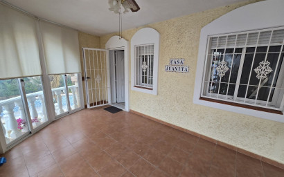 Herverkoop - Villa -
Monforte del Cid