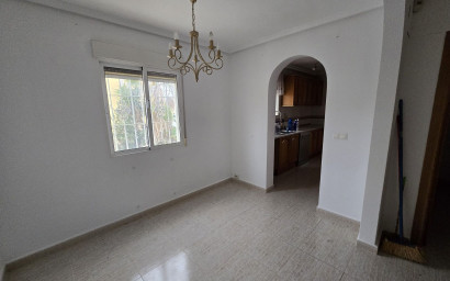 Herverkoop - Villa -
Monforte del Cid