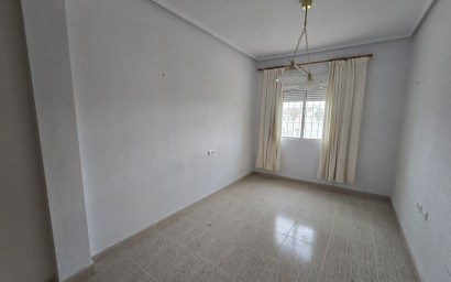 Herverkoop - Villa -
Monforte del Cid