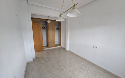 Herverkoop - Villa -
Monforte del Cid