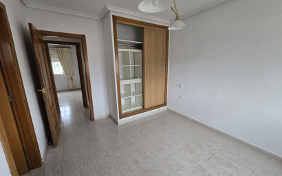 Herverkoop - Villa -
Monforte del Cid