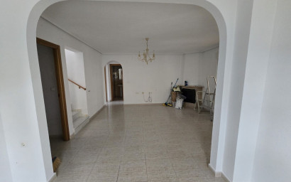 Herverkoop - Villa -
Monforte del Cid